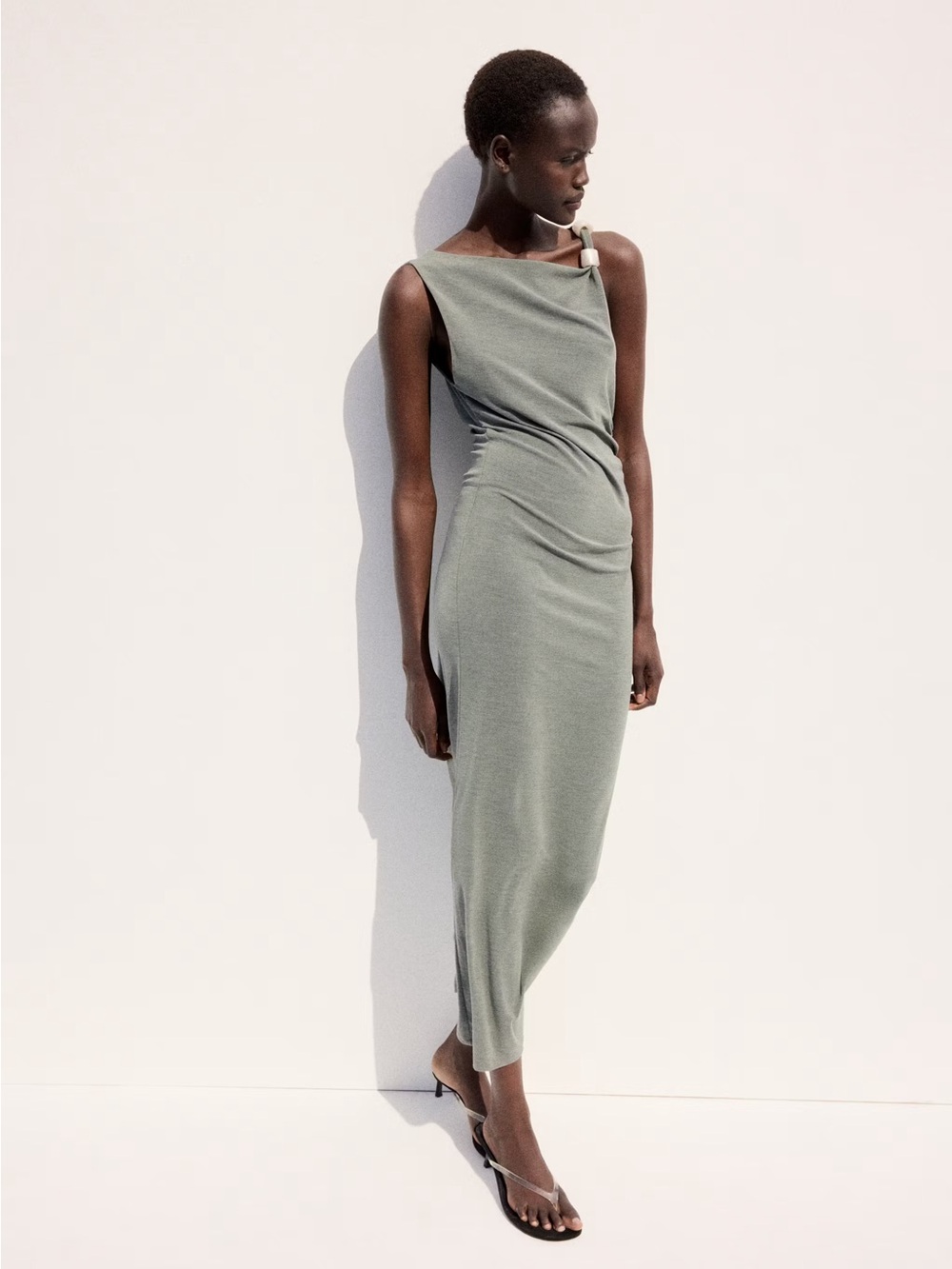 NWT (size M) Mango FITTED DRESS WITH METAL DETAIL